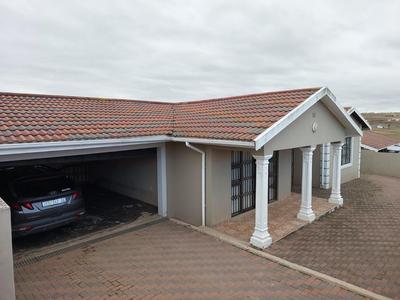 House For Sale in Ncambedlana, Mthatha