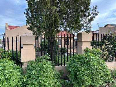 House For Sale in Mthatha Central, Mthatha