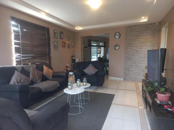 House For Sale in Aloevale, Queenstown